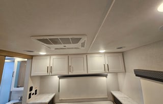 Luxury Class C Like NEW!!!