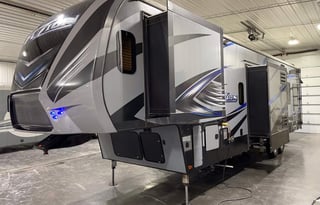 Turner Family Abode on Wheels - Pet Friendly!