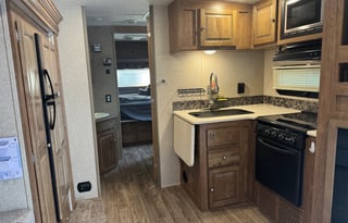 “The comfy caravan”