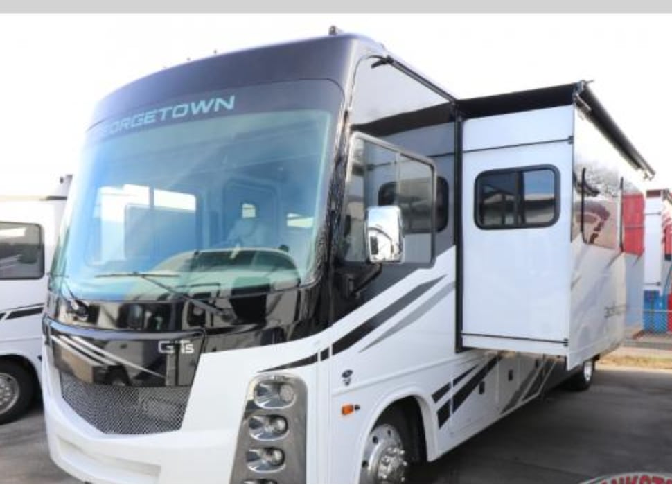 Class A Motor Home rentals in Hendersonville