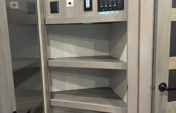 Pantry/ control panel