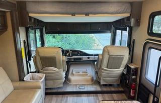2019 Fleetwood RV Flair 29M