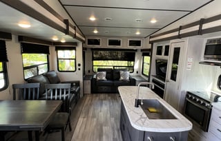 2021 Keystone RV Sprinter 30RL