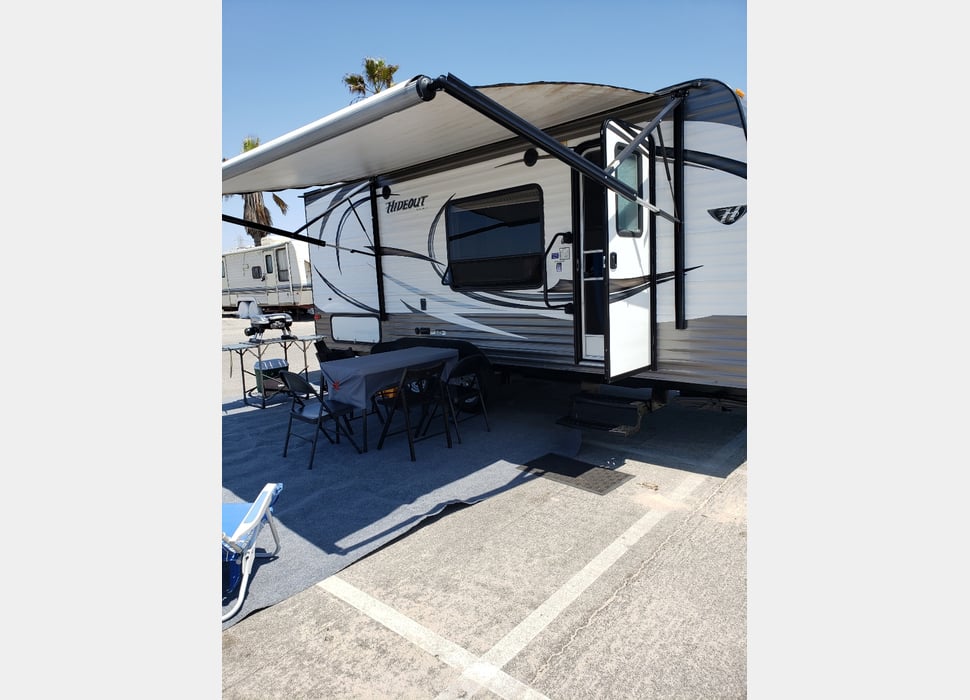 Travel Trailer rentals in Irvine