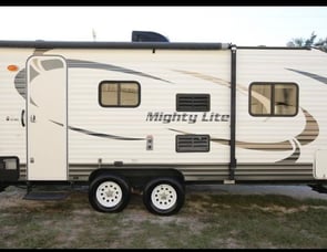 Pacific Coachworks Mighty Lite M18RBS