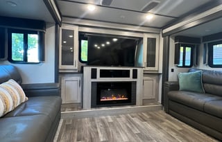 OutWest RV Rental Delivery & Set-up