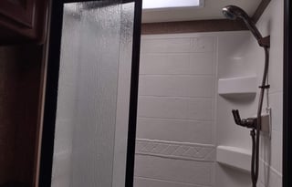 "Vrbo on the Go" with Outdoor Kitchen & TV