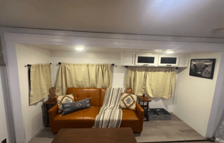 2017 Dutchmen RV Coleman Lantern Series 263BH