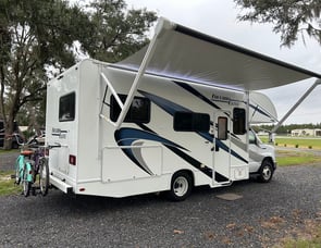 Thor Motor Coach Freedom Elite 23H