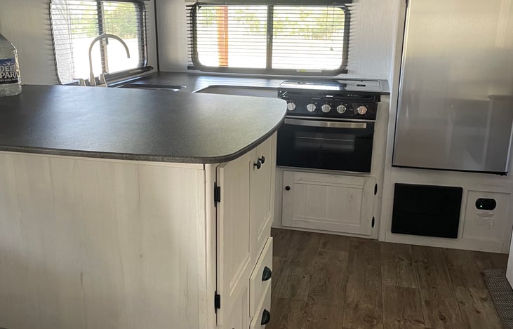 Chef's Entertainment Area, Space to Create