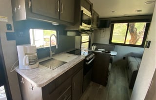 "Bessie” 2021 Jayco Jay Flight