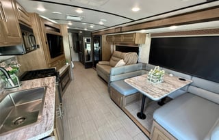 2020 Class A***King + 1.5 Baths*
