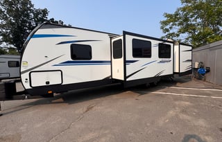 2021 Cruiser Embrace EL310