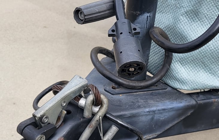 7 pin connector with trailer breaks