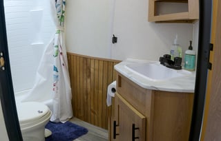 All-Inclusive Experience - 34' 2022 Avenger 27DBS