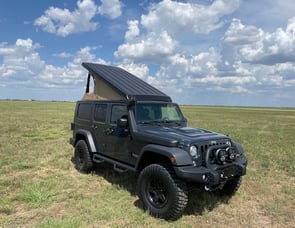 Jeep Wrangler Pop-top - "Puna"