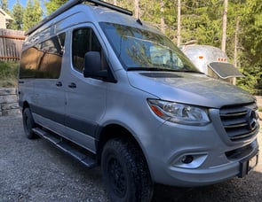 Thor Motor Coach Tranquility 19P