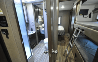 2017 Thor Motor Coach ACE 30.2