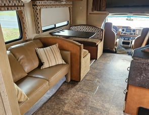 Winnebago Access Premier 31WP