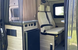 2021 Winnebago Solis HAL 1678