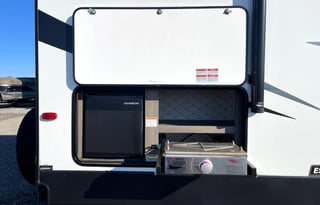 2022 KZ Sportsmen 292BHK