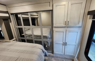 One Bedroom Retreat - Couples Delight