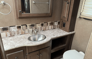 2018 Thor Motor Coach Windsport 35M