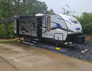 Forest River RV Cherokee Alpha Wolf 26DBH-L