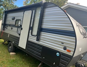 Forest River RV Cherokee Wolf Pup 16PF