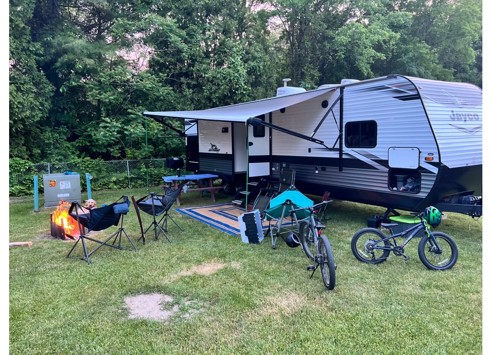 Travel Trailer rentals in East Fairfield