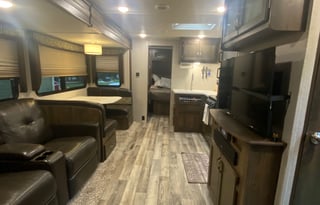 Dutchman RV Aerolite 2843BH