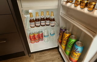 2024 Winnebago Roam 59RZPT | Open-Concept Pop-Top