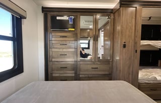 2026 Jayco Greyhawk XL 33F – Sleeps 8 | Diesel