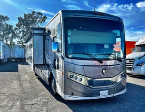Thor Motor Coach Palazzo 37.5