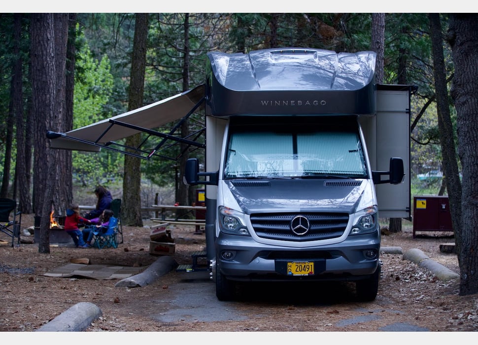 Class C Motor Home rentals in West Hills