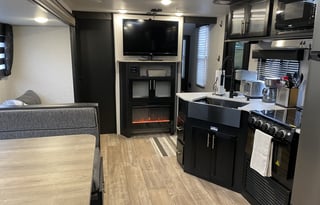 Time and Freedom Family Camper