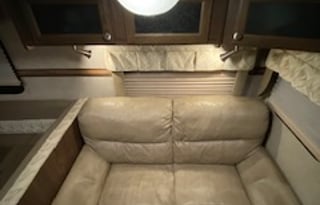 PERFECT Family RV Trailer Bunk House-PetsWelcome