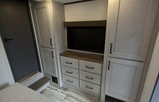 We Deliver! 2023 Montana 381TB 2 bed/2ba w Loft