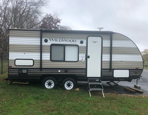 Forest River RV Wildwood X-Lite 171RBXL