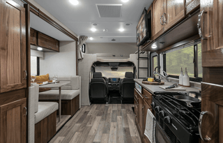 2020 Winnebago Vita Mercedes Diesel 19 MPG - RV 7