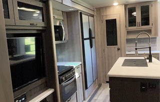 2021 Winnebago Industries Towables Voyage 3639BHL