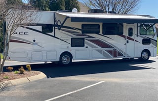 2020 Thor Motor Coach ACE 33.1