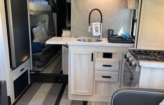 33ft Sunseeker special Bunkhouse Edition - "Sonny"