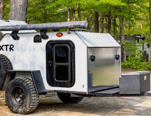 Vintage Trailer Works COMMANDER TEARDROP