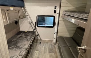 2021 Keystone RV Sunset Trail 331BH