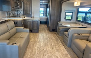 2022 Jayco Seneca 37TS
