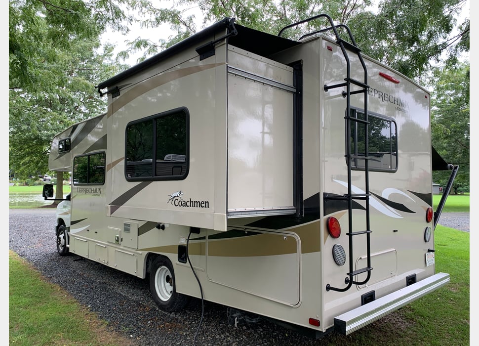 Class C Motor Home rentals in Huntingdon Valley