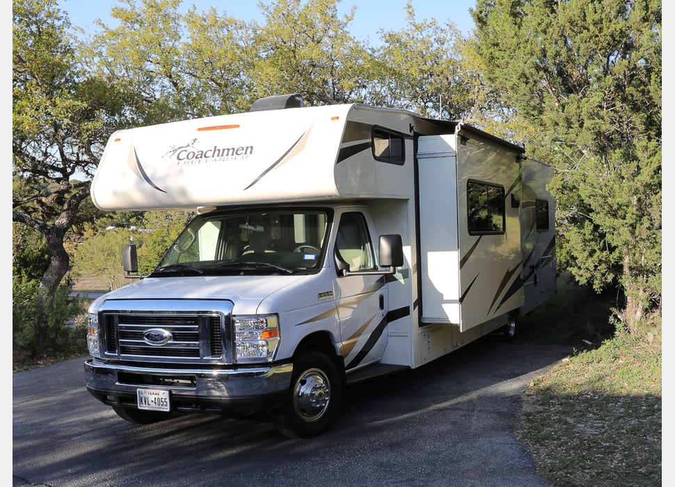 Class C Motor Home rentals in Cedar Park