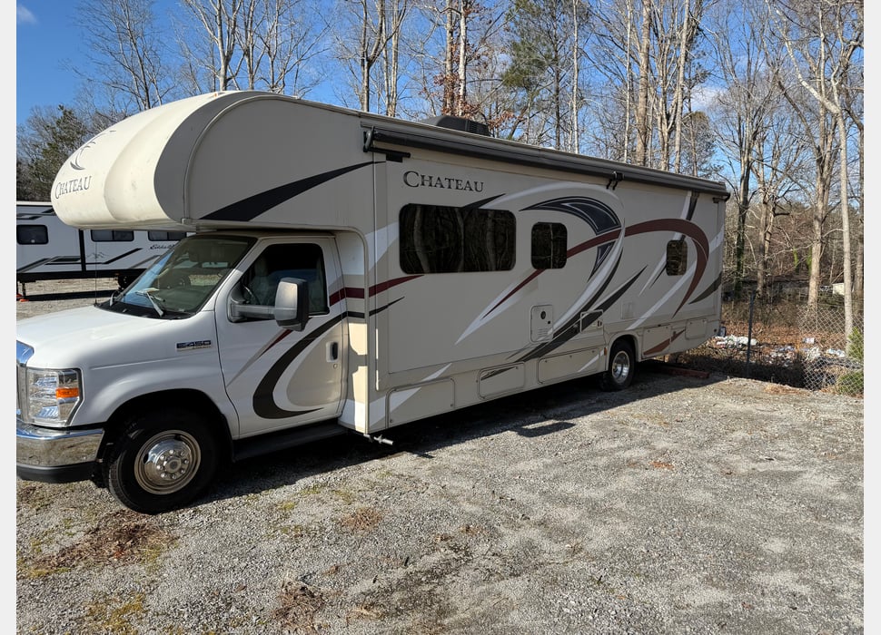Class C Motor Home rentals in Duluth