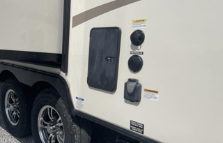 2018 Forest River RV Flagstaff Micro Lite 21FBRS